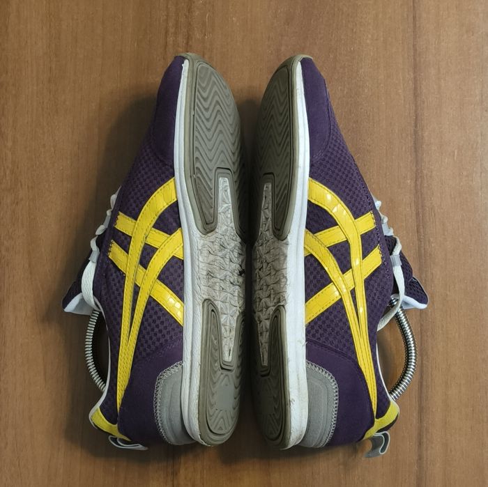 Кросівки спортивні стильні Asics Onitsuka Tiger Ult-Racer 40.5р