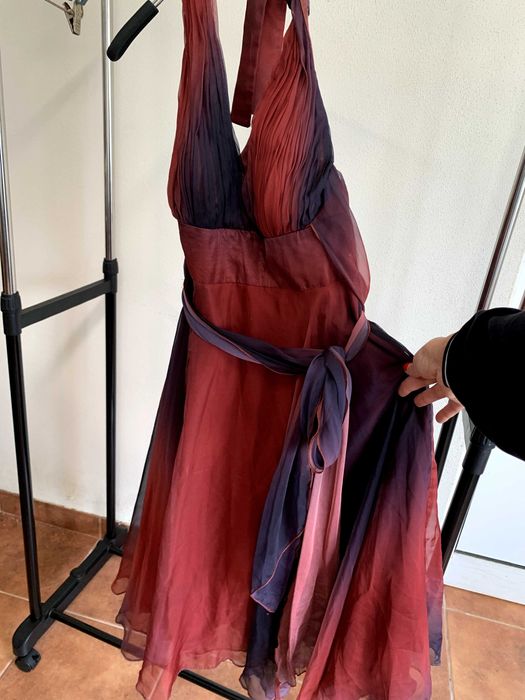 Vestido de festa Bordeaux