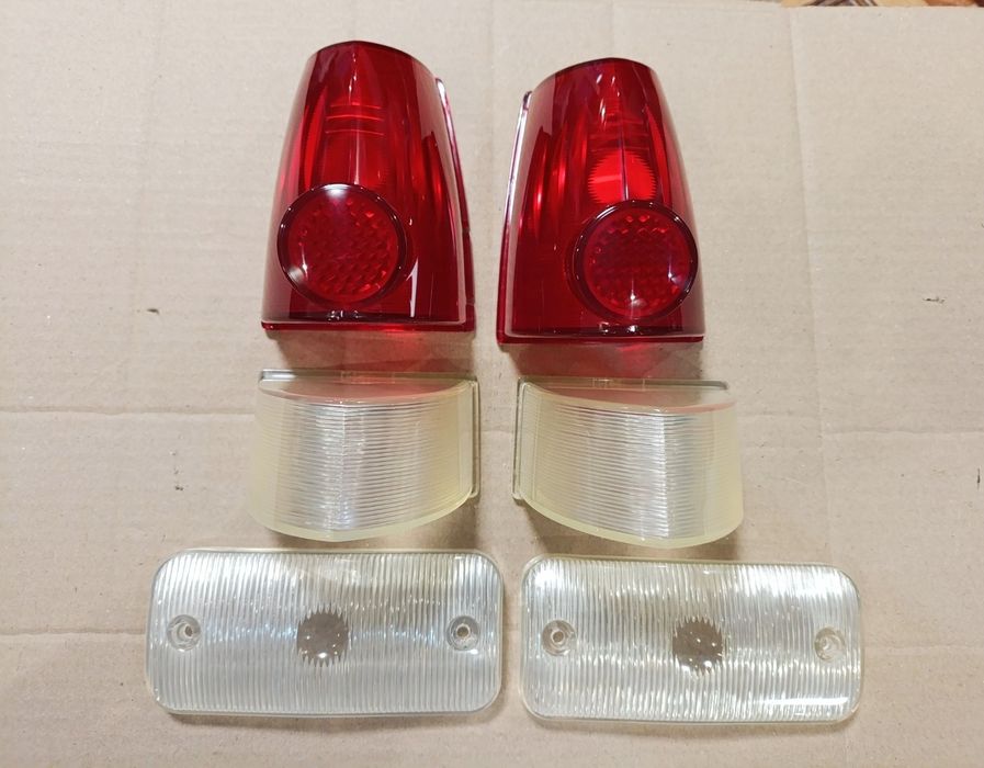 Стекла задних фонарей передних ГАЗ 21 Волга НОВЫЕ