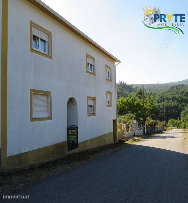 Moradia situada em Sobreira Formosa - Proença-a-Nova