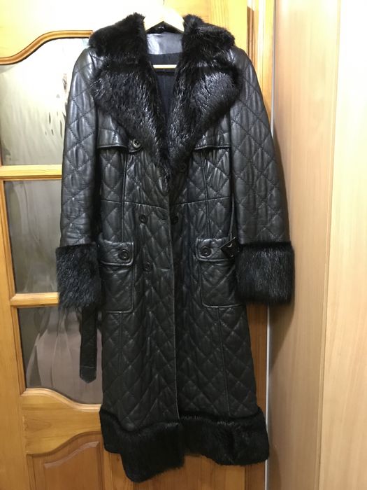 Пальто, натуральна шкіра, розмір 40-42