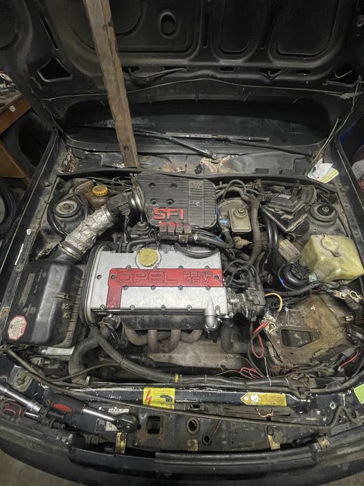 Двигун C20XE Opel vectra 2.0 DONC 16V 150 к.с.