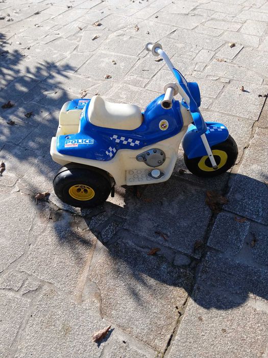 Mota Policia/Triciclo elétrico