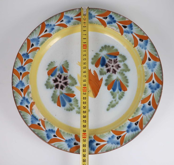 Prato faiança Séc. XIX - Bandeira / Fervença - 34 cm