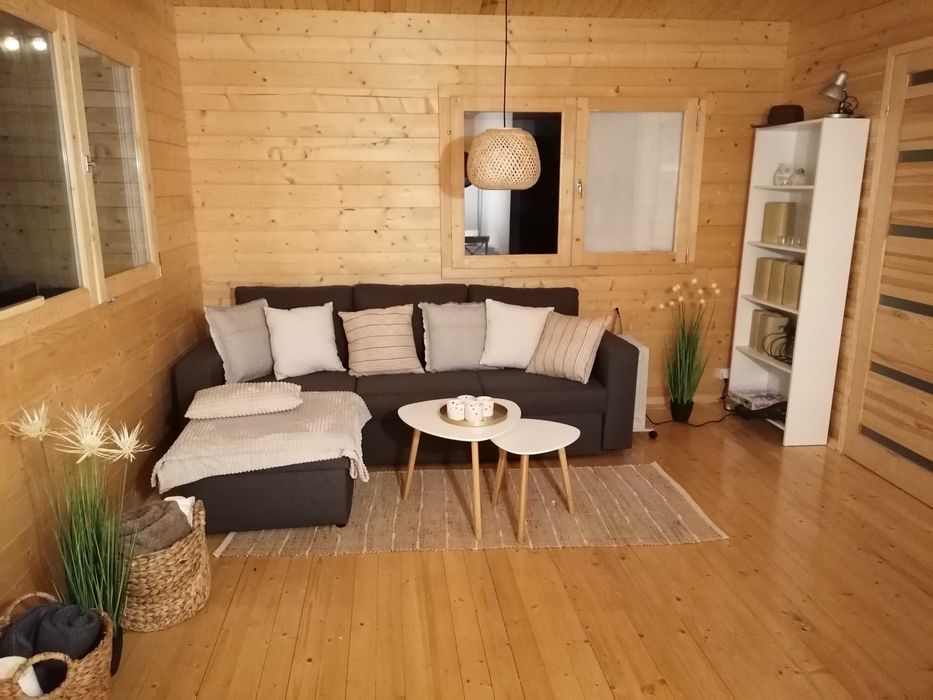 Domek letniskowy nad rzeką  Warta  z  podgrzewanym basenem