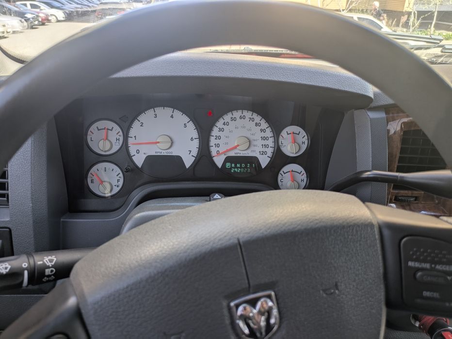 Dodge RAM 1500 2006