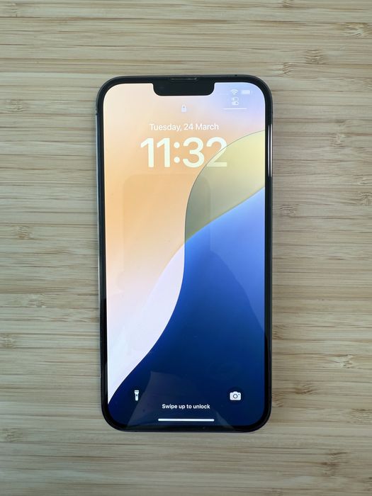 iPhone 13 Pro Max – 128GB – Black (Graphite) – Excelente estado