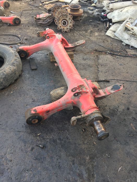 Ось Мерседес Mercedes