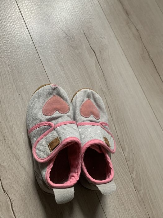 Kapcie papcie Emel 26