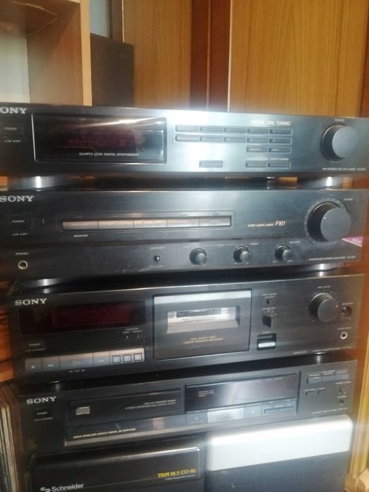 wieża Sony wszystko sprawne