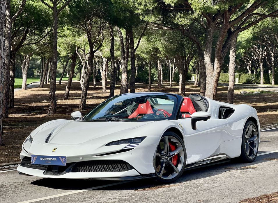 Ferrari SF90 Spider