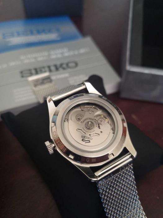 Seiko 5 sports SRPH21 (automático)