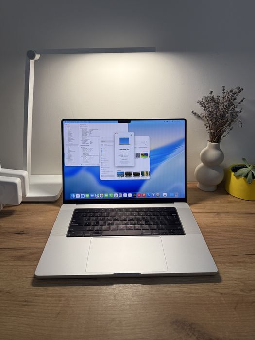MacBook Pro 16 2021 16 GPU 32 GB RAM 512 SSD 86%