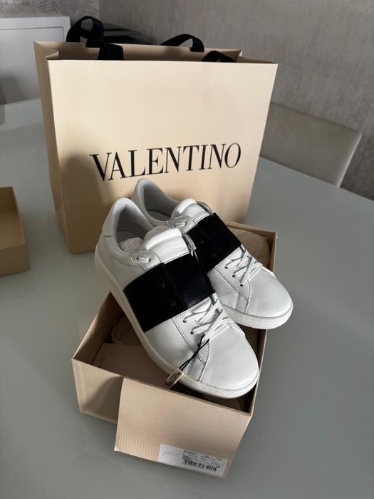 2 tenis valentino