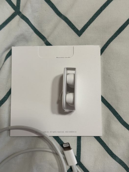 Навушники Airpods Pro