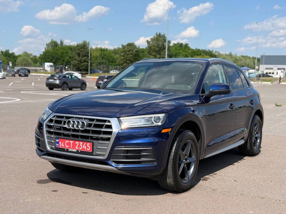 Продаж audi q5 2018 рік обслужена