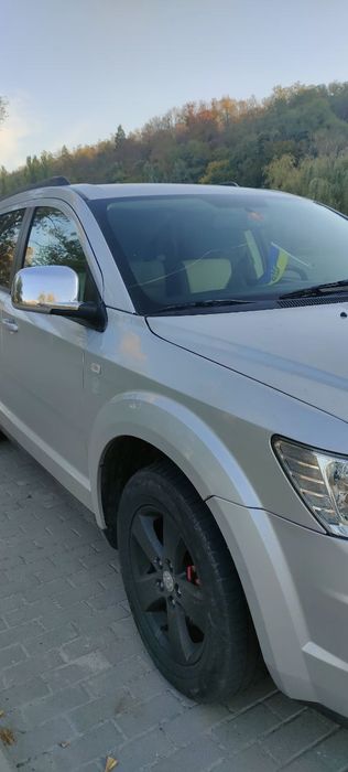 Додж Джорні 2009