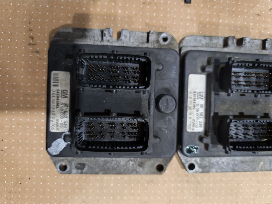 Ебу Мозги X18XE1 Опель 1.8  Зафіра А Астра G ВектраВ