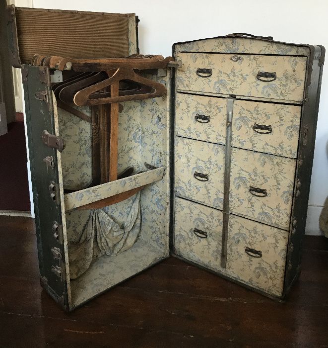 Mala de Porão início Séc XX