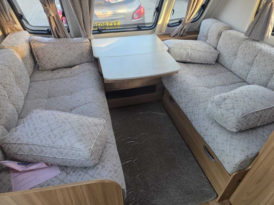 Caravana Clubman inglesa