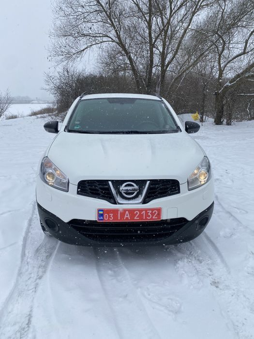 Автомобіль Nissan Qashqai