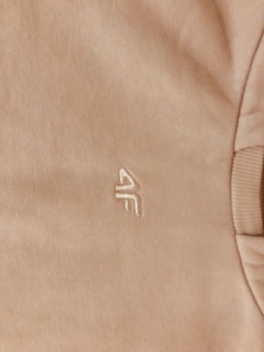 Bluza 4f roz 140