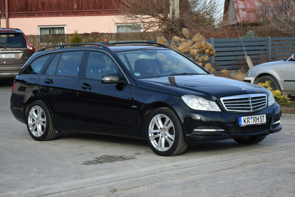 Mercedes-Benz Klasa C 1.6B 2012r/ Lift/ Led/ Navi/ 2 KPL KÓŁ/ Oryginał Lakier/ Sprowadzony !