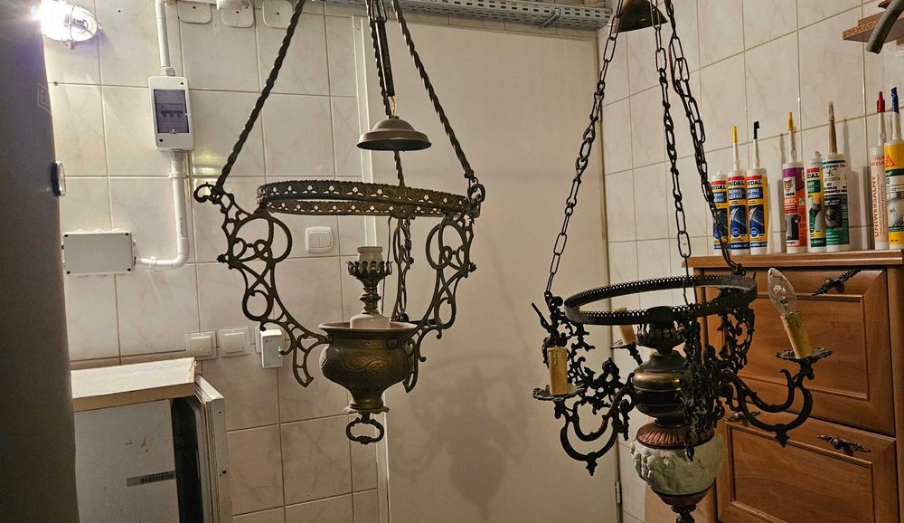 Lampa, żyrandol koło od wozu, eklektyk, antyk, różne rodzaje