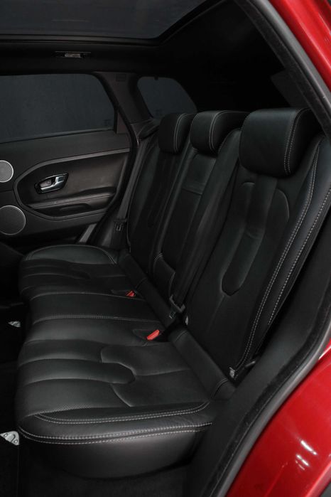 Land Rover Evoque 2.2 TD4 Full Extras DYNAMIC | MERIDIAN | Teto Panorâmico (269€/Mês)