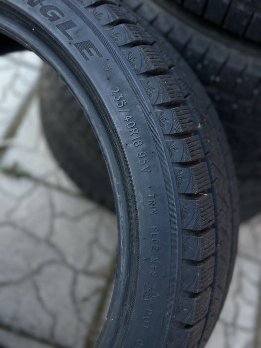 Triangle Snowlink  PL02 235/40 R18 95V PL02