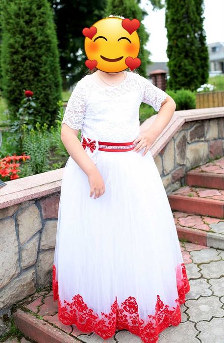 плаття до 1 причастя. Пишне біле плаття.