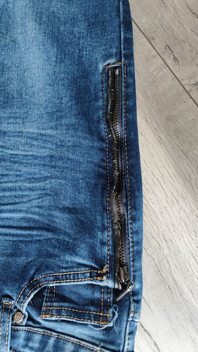 2 pary  jeansów M/ jeansy