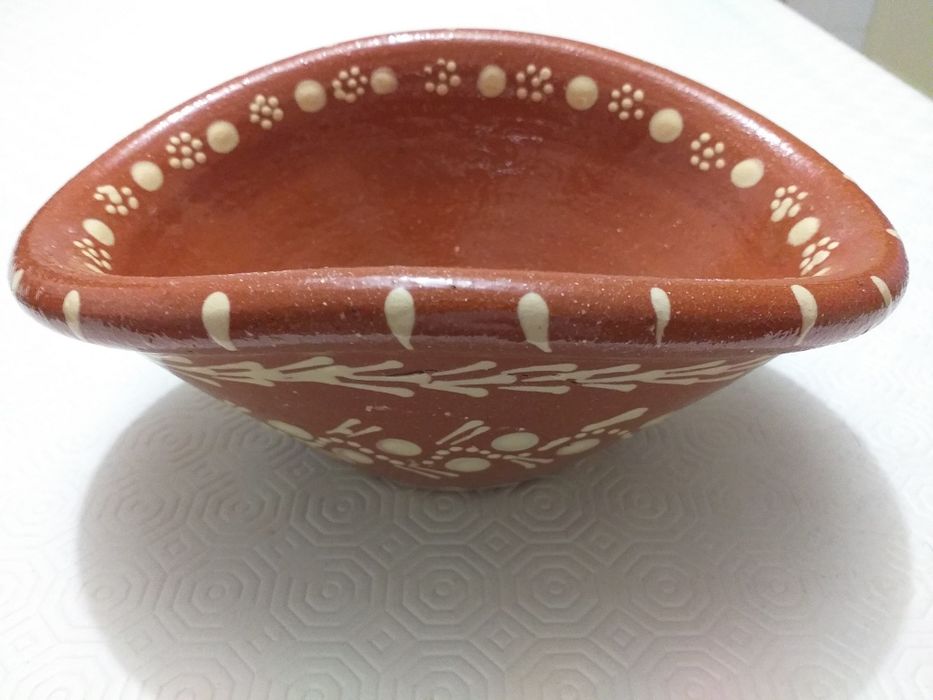 Glazed Clay Rice Bowls64739565745539126
