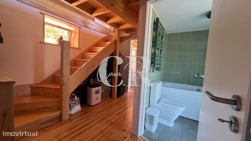 Casa de Pedra Renovada, Ruínas, Riacho, Poços e 15.570m2 de Terreno na