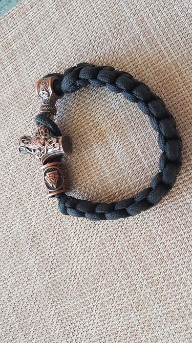 bransoletka-amulet