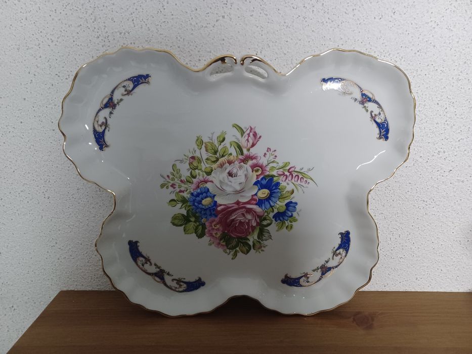 Butterfly-shaped porcelain tray435562531343585284