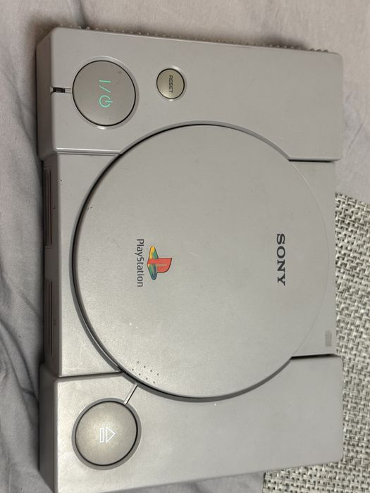 2 x ps1  psx playstation 1
