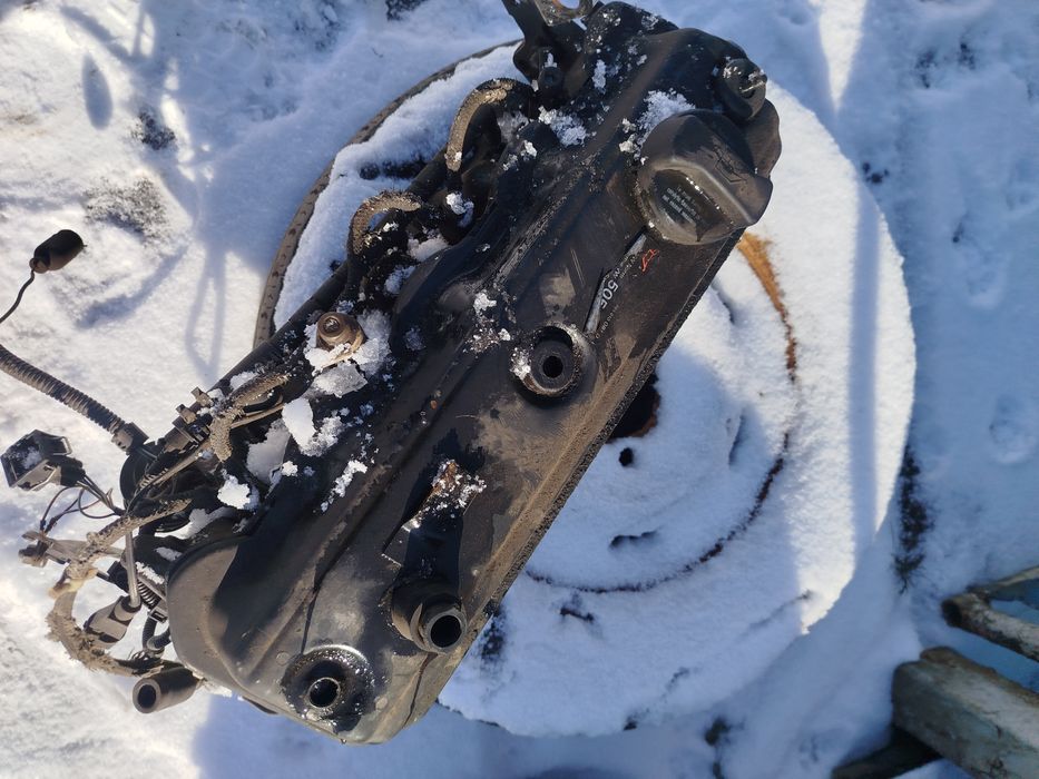 VW PASSAT 1.9 TDI Головка блоку циліндрів, ГБЦ КОМПЛЕКТ  форсунки