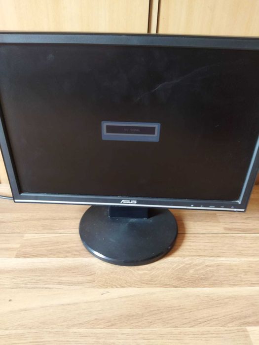 Monitor ASUS 17 Polegadas em Bom Estado para Venda496489206079170561