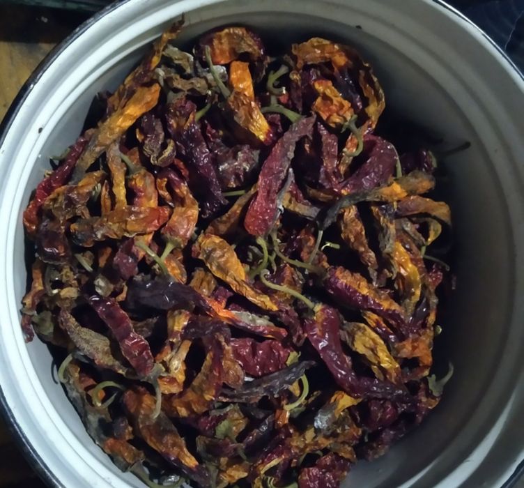Перец Чили острый высушеный, сухой, стручками