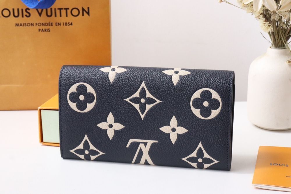 Гаманець LOUIS VUITTON M81049