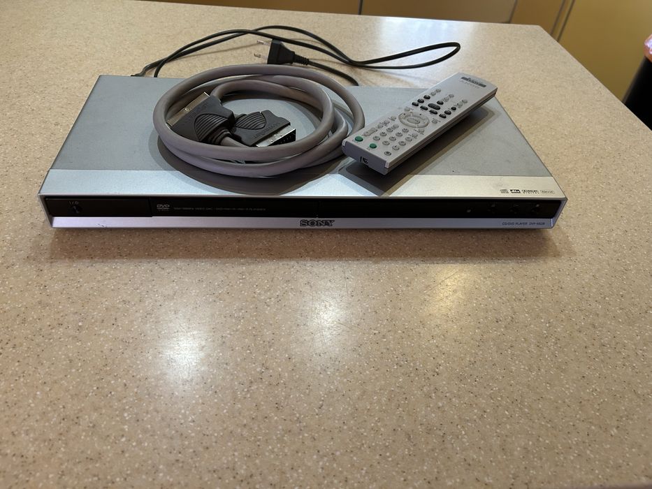DVD проигрыватель Sony