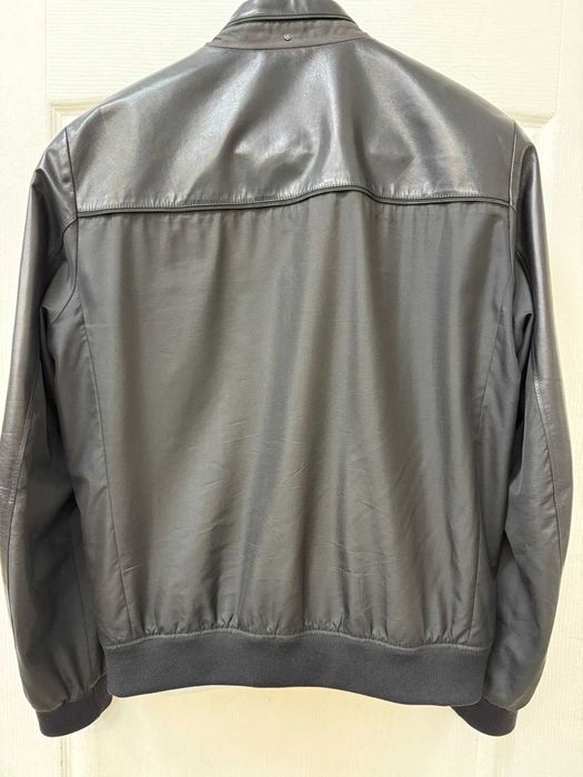 Покраска  курток из кожы, замшы, нубука, кож.зама любых вещей