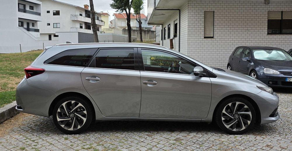 Toyota Auris Touring Sports Impecável!!!