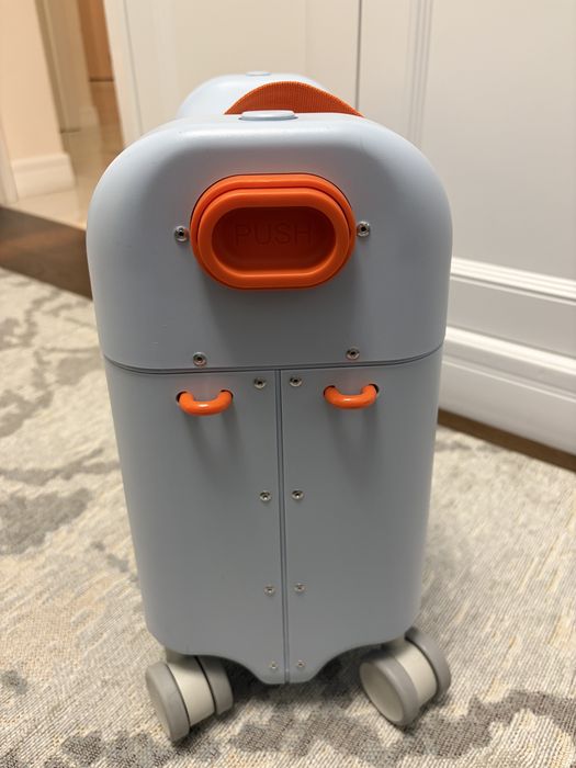 Stokke Jetbox kids валіза з функцією ліжка для літака