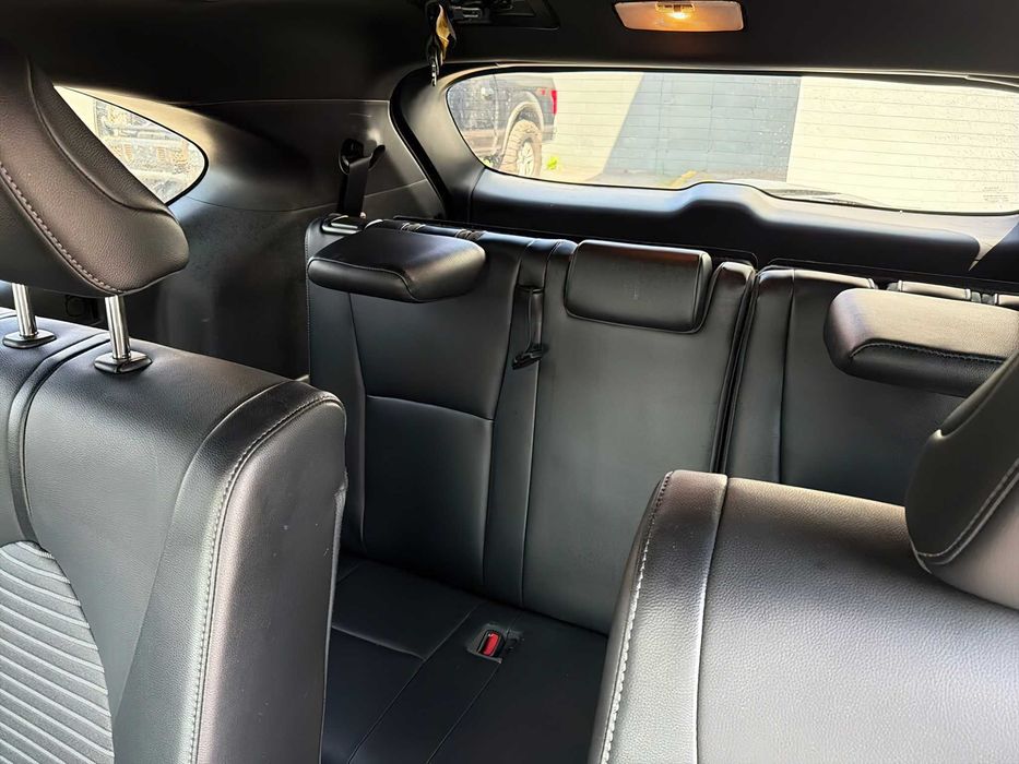 Toyota Highlander      2021