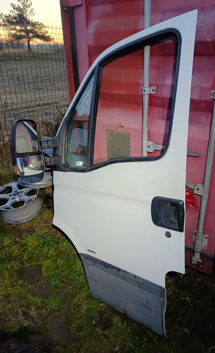 Drzwi lewe przod iveco daily 2009r - lewe