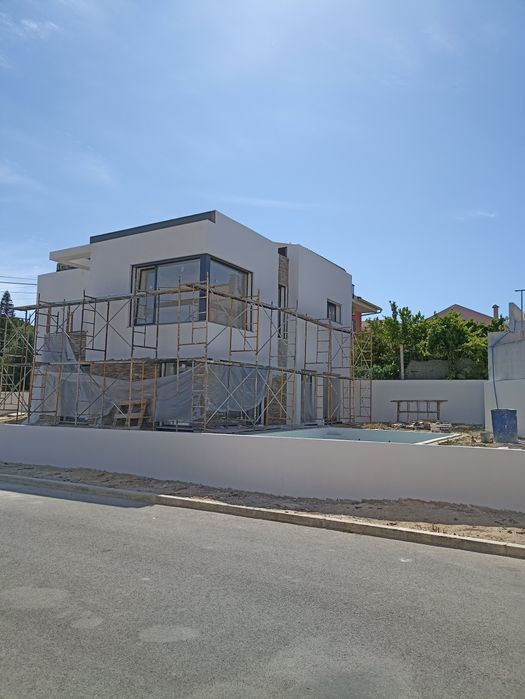 Construções e remodelações