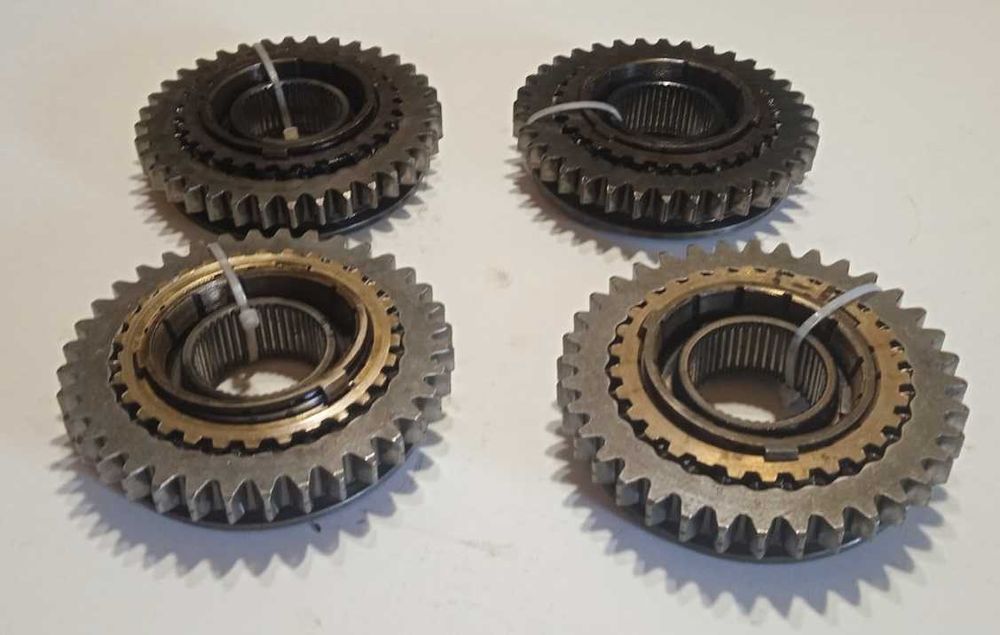 Муфта Ступица Синхронизатор КОМПЛЕКТ 1/2 передача VW Audi Skoda Seat