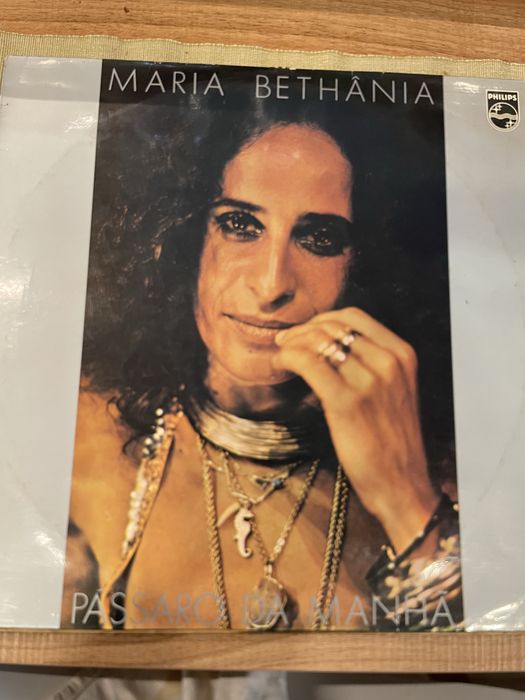 Maria Bethânia - Pássaro da manhã